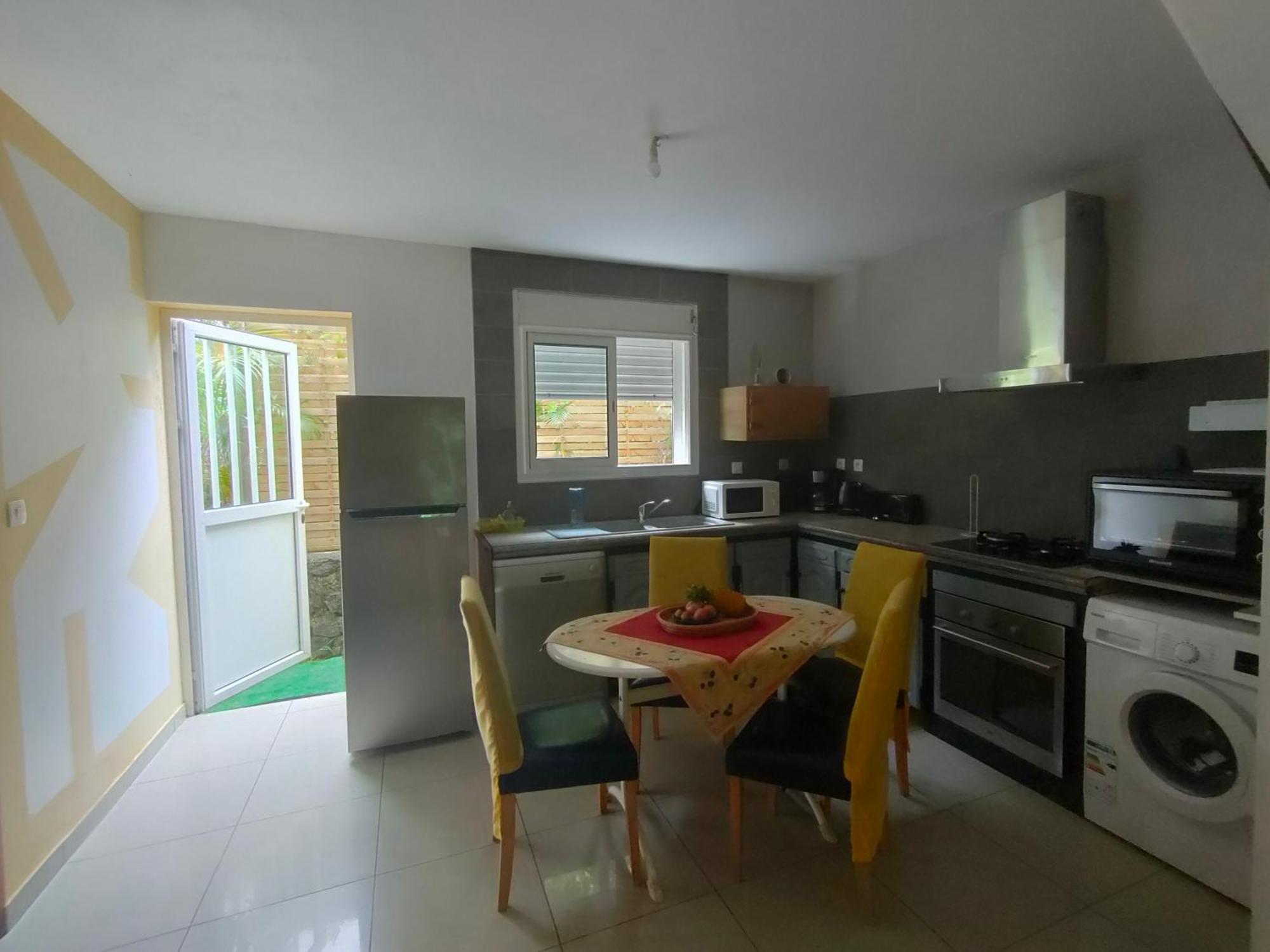 Petite Maison A 12Mn Du Bassin De Manapany 圣若瑟 外观 照片